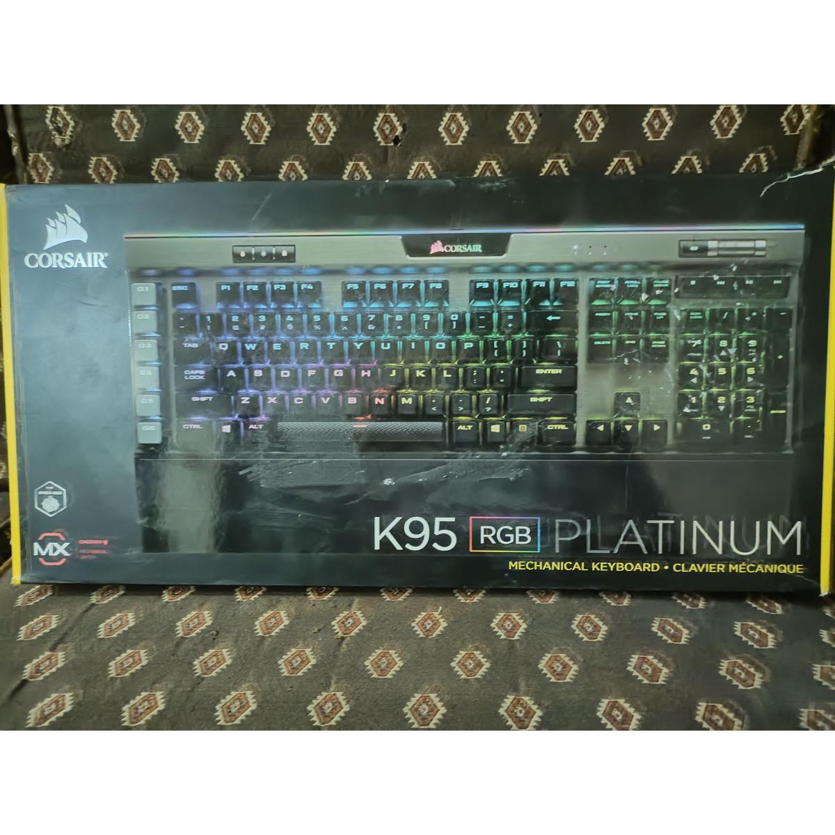 CORSAIR K95 PLANTIUM Mechanical keyboard just like new USA import