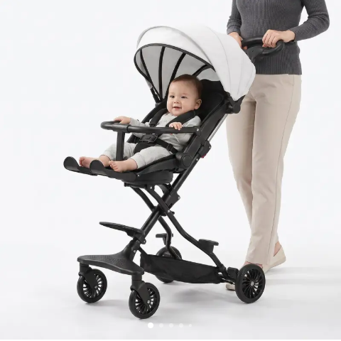 Baby Stroller, Foldable Four-Wheeled Child Stroller, Lightly and Easily Foldable Child Stroller, Suitable For 1-5 Years Old