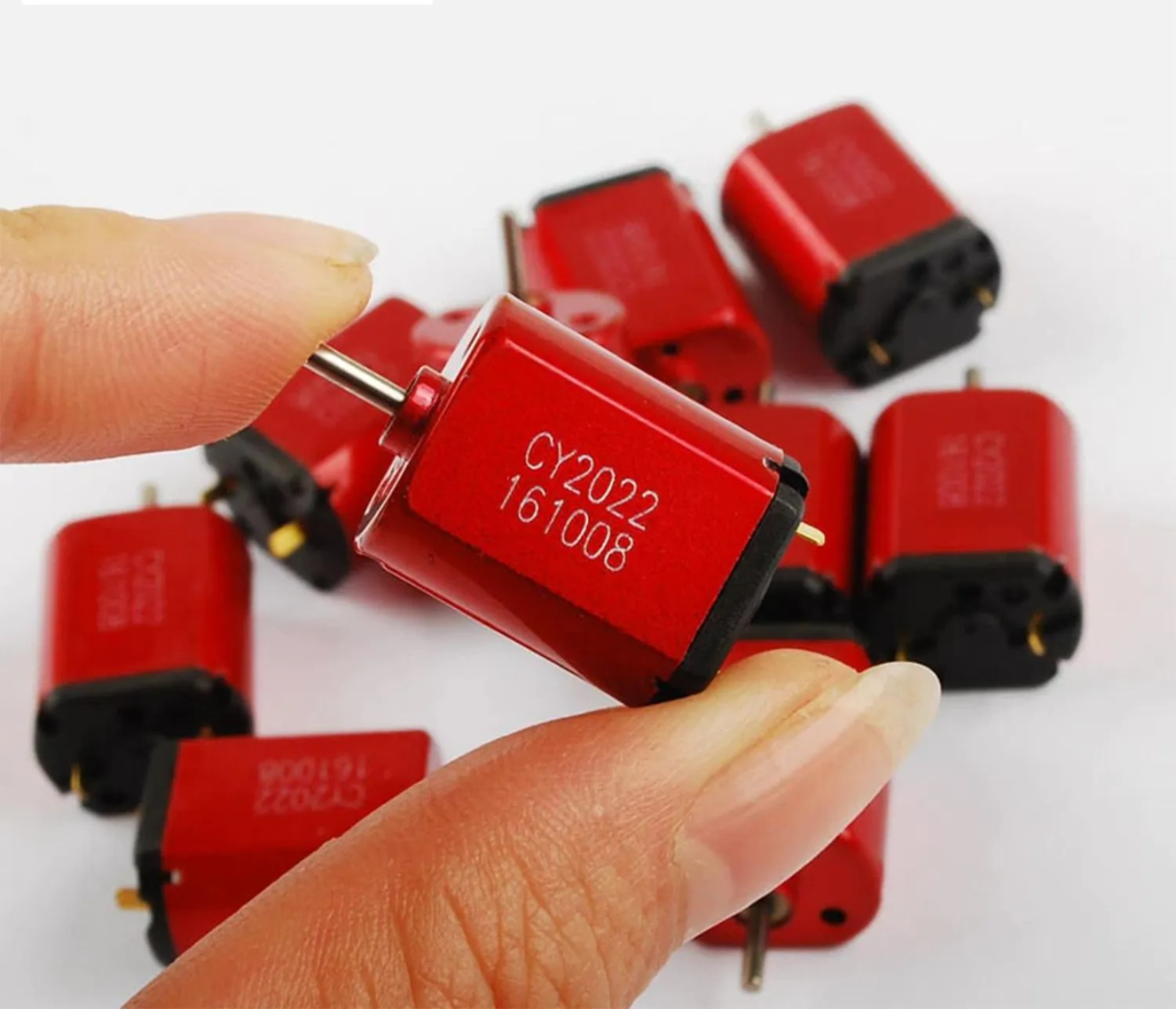 2/5/10 Pcs Mini DC Motor 3V High Speed Carbon Brush Motor – DIY Electric Motor for Toy Cars, Robots & Projects in Pakistan