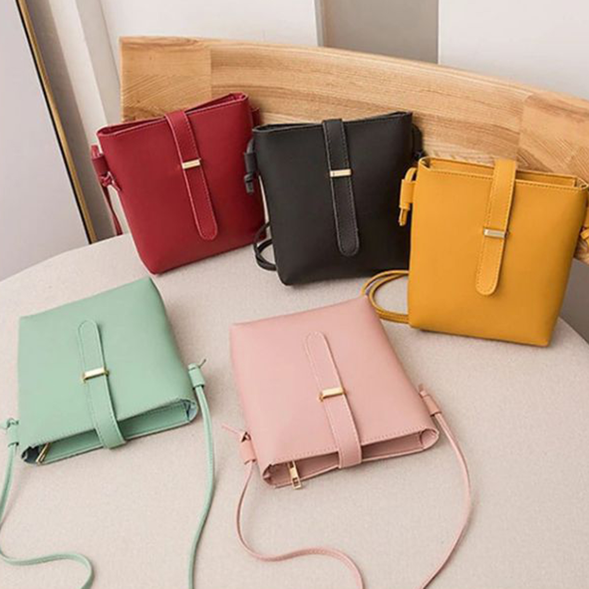 PU Leather Women’s Mini Bucket Bag with Zipper Closure, Casual Diagonal Mobile Phone Pouch, Large Capacity, Faux Leather