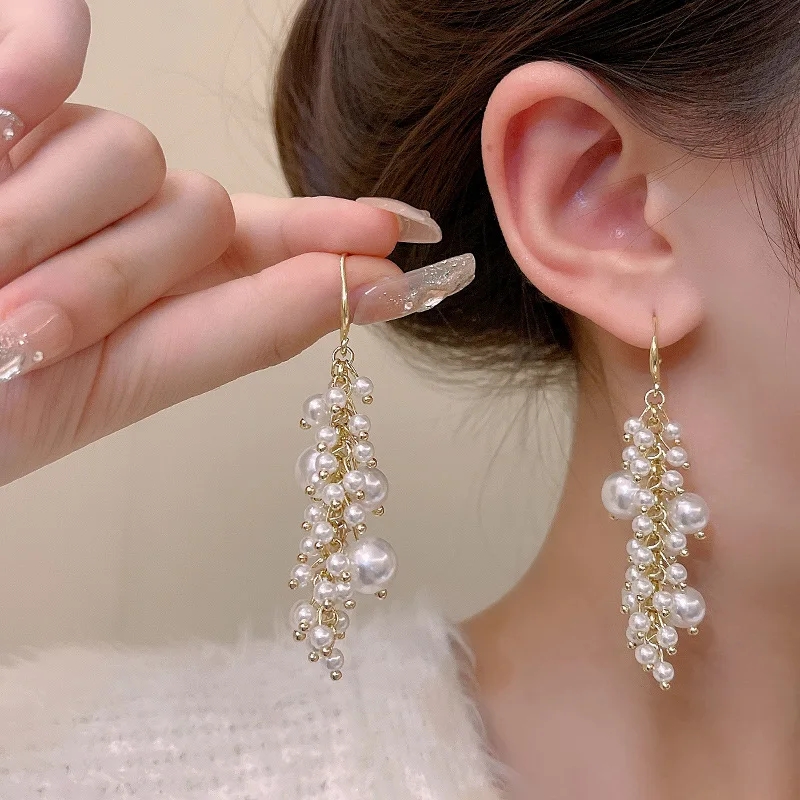 New Stylish Women Faux Pearl Dangle Earrings For Girls | Grapes Style Pearl Drop Earrings | Trendy Long Pearl Earrings