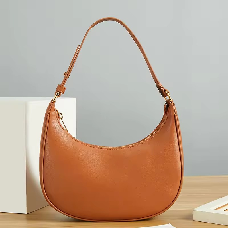 New Arrival Half Moon Bag  Handbag for girls crossbody & Shoulder bag women handbag new stylish handbag new design handbag girls handbag for office use casual handbag leather handbag for girls. Women Purse Handbag & Ladies Bags For Gifts
