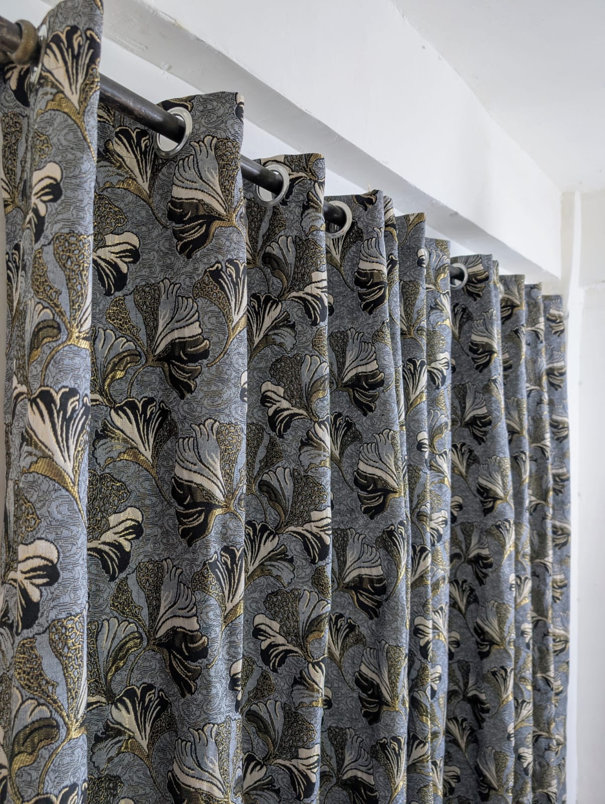 High Quality Premium Curtain 1Pc Parda (55*96 Inches) Elegant & Crystal Designs With Guaranteed Ring(Eyelet) For Bedroom & Living Room