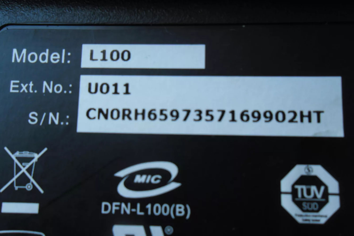 Dell L100 Full Size Wonderful Branded USB Keyboard  KB-1004