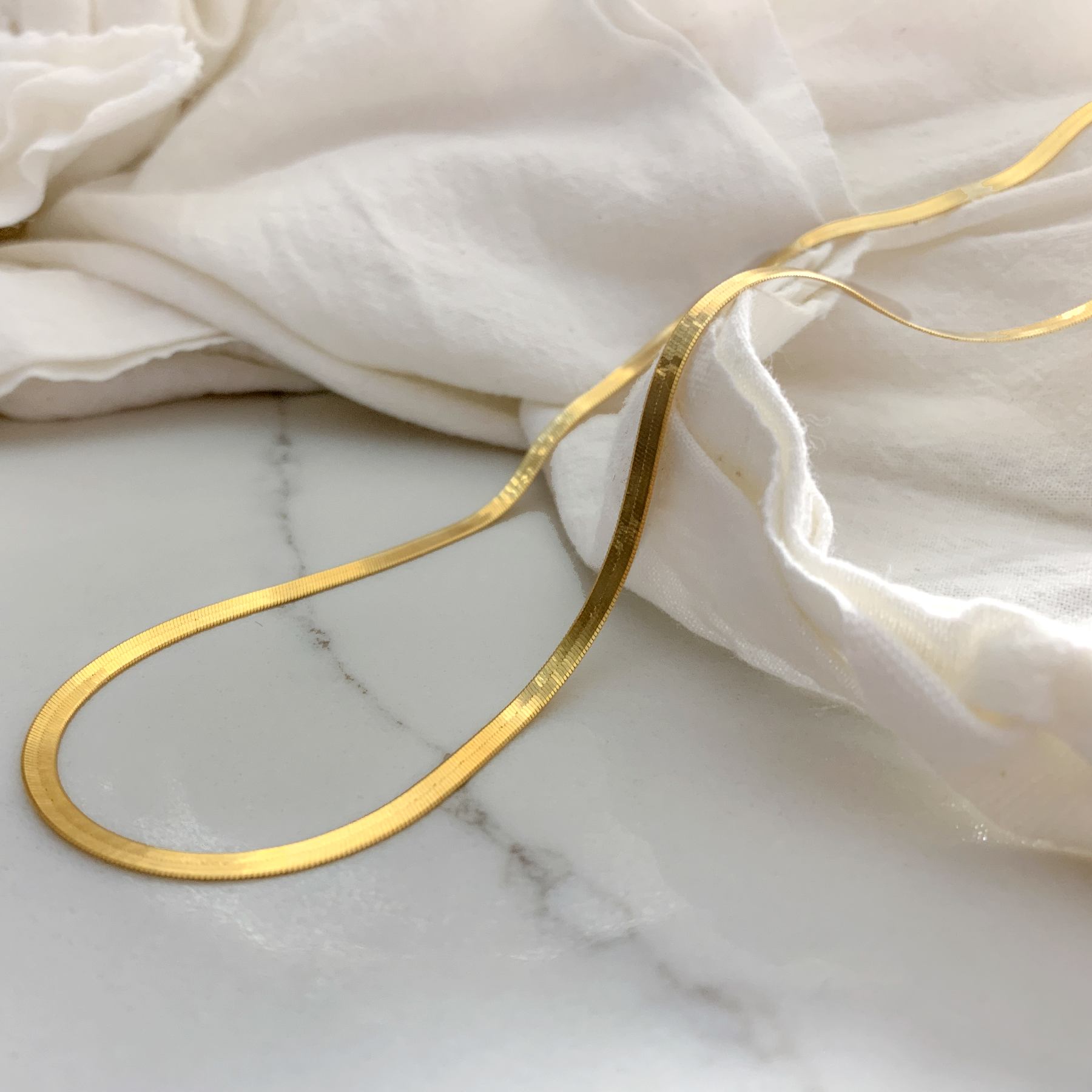American Style Golden Snake chain Trendy Design Neck Chain for Boys, Men