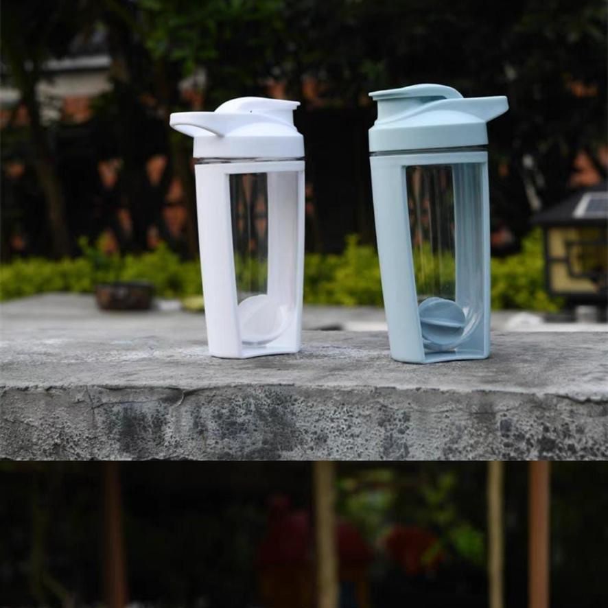 New Shaker Bottle Protein Shaker Cup Airtight portable Shaker Bottle 600ML Leak-Proof Sports Bottle With Mixer Double Wall Gym