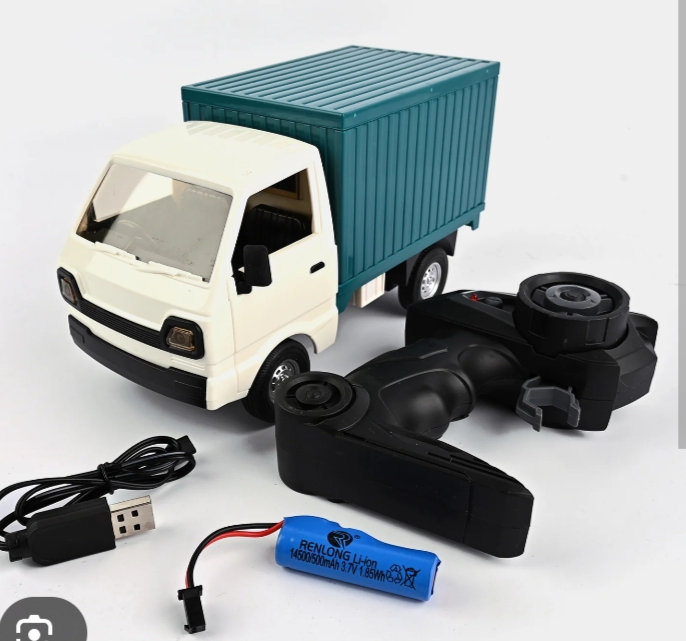 R/C electric remote control toy truck modeling a Suzuki Ravi / Carry