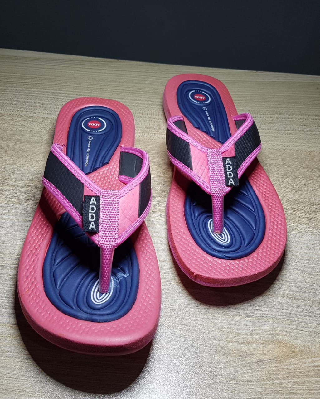 pink chappal