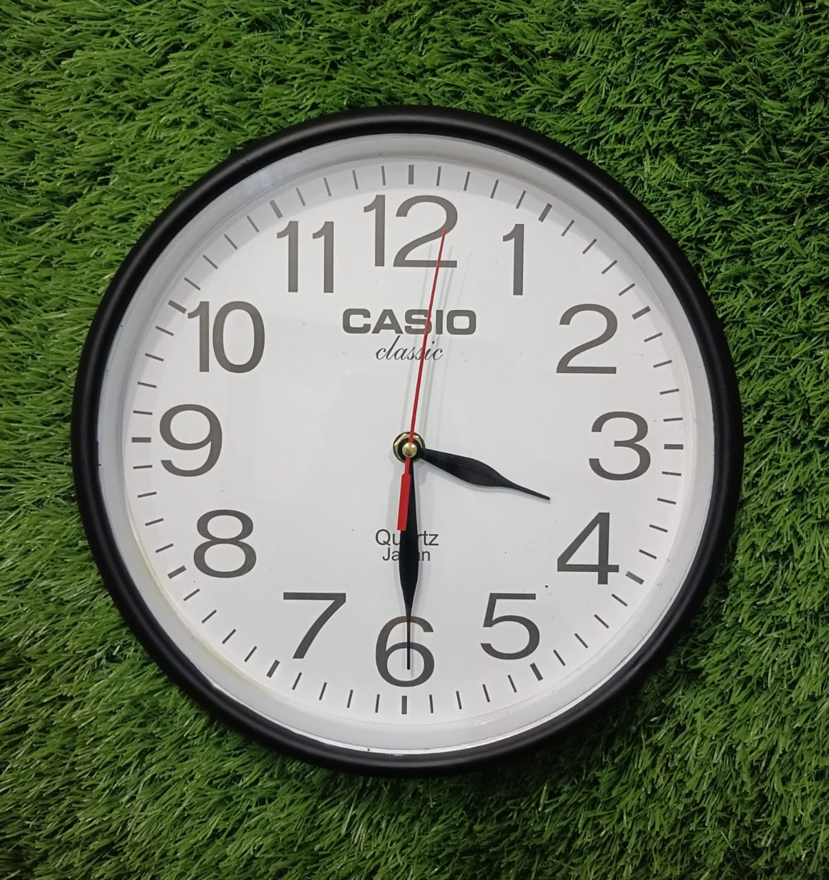Home Decoration Simple Round New Design plastic wall Clock
