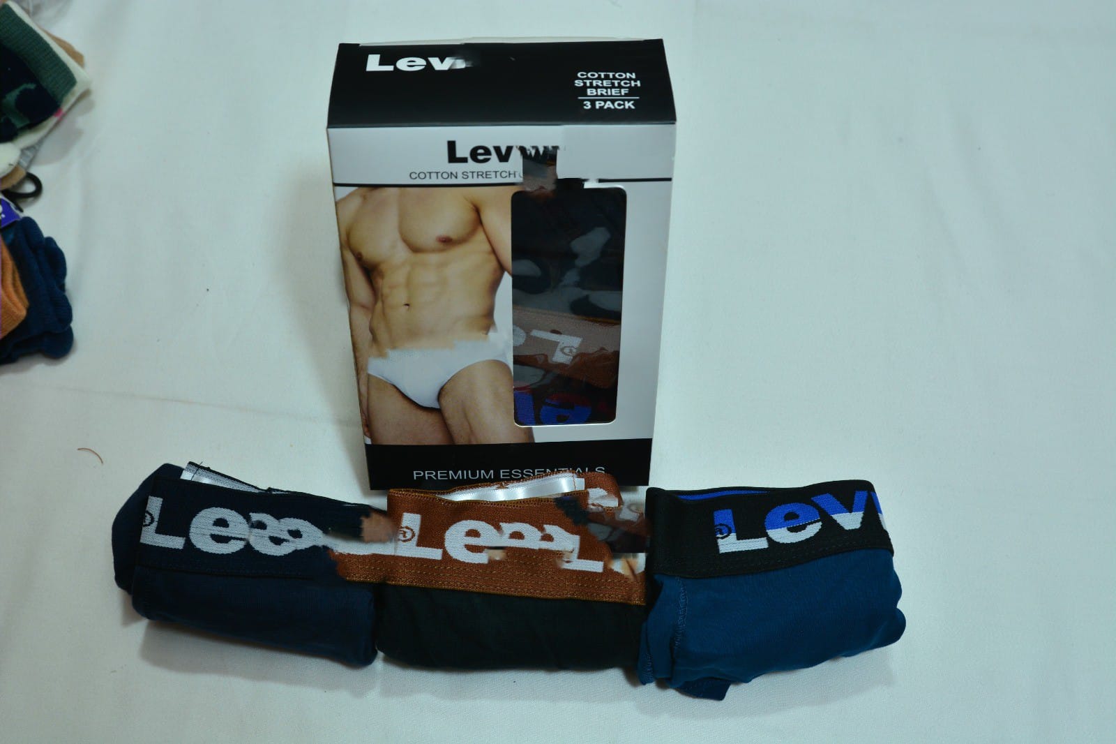 Pack of 3 Mens briefs Random colours, Cotton Briefs, No color choice, imported fabric