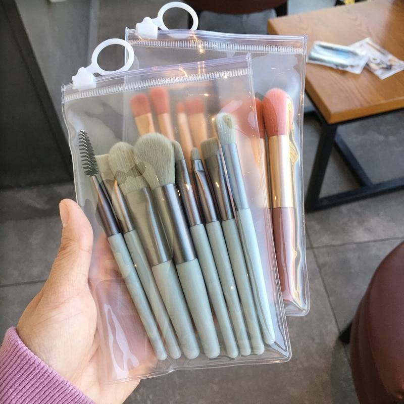 8 Pcs Mini Makeup Brush Set – Soft Bristles, Travel-Friendly, Professional Beauty Tools Kit