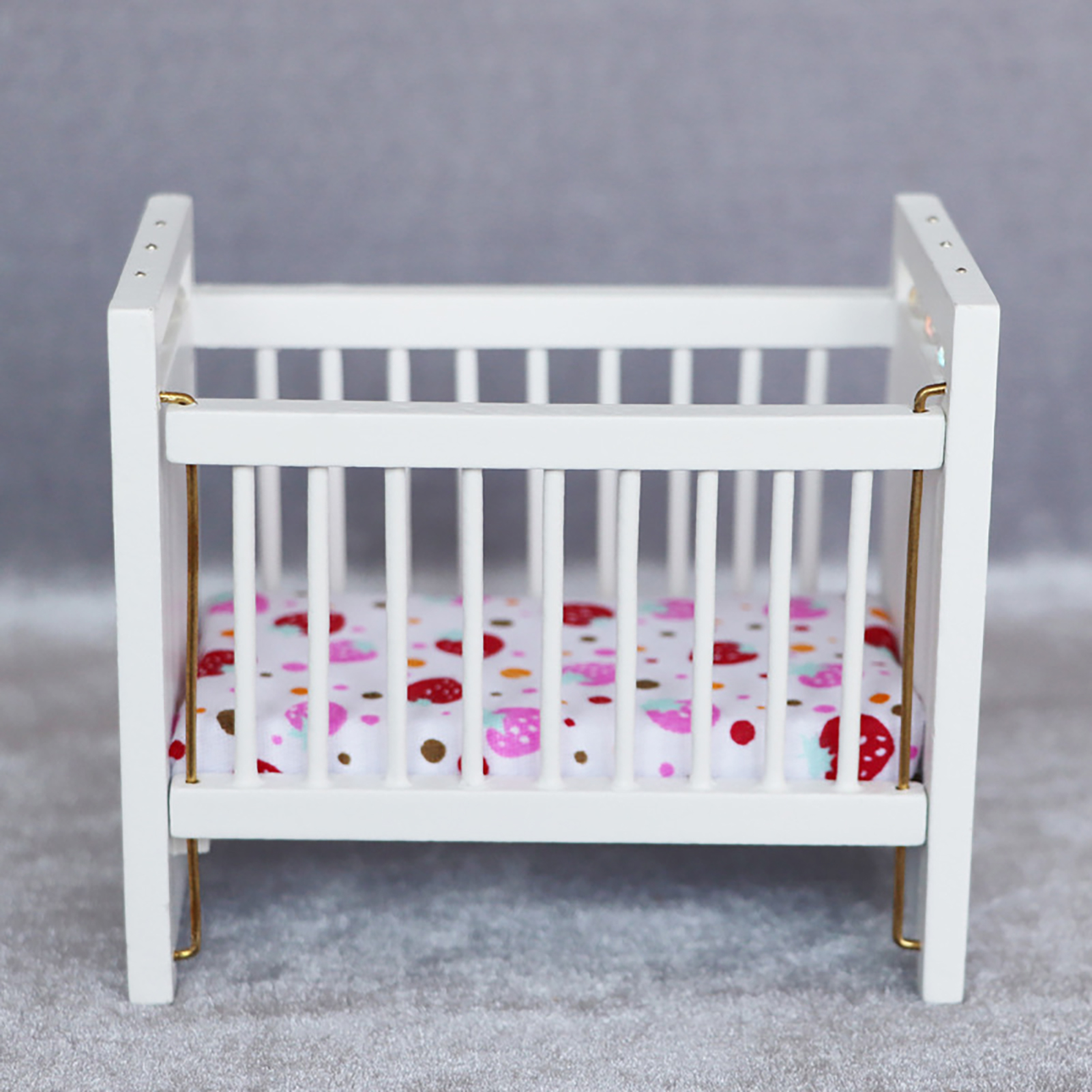 Baby cot outlet daraz