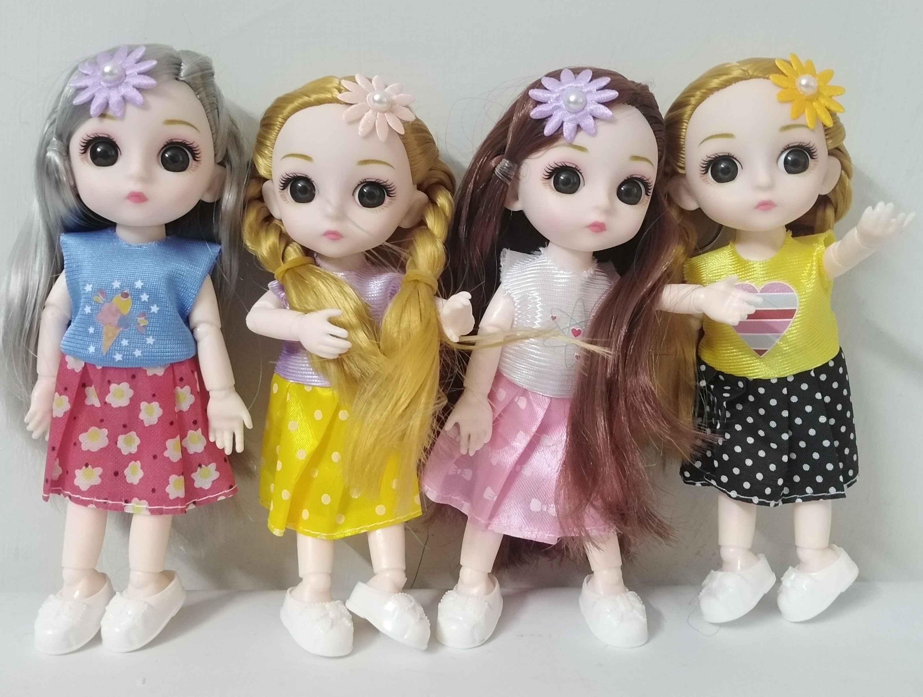 High Quality Bendable Doll 6 Inch (With Key Chain), 1Pcs (Random Character design)
