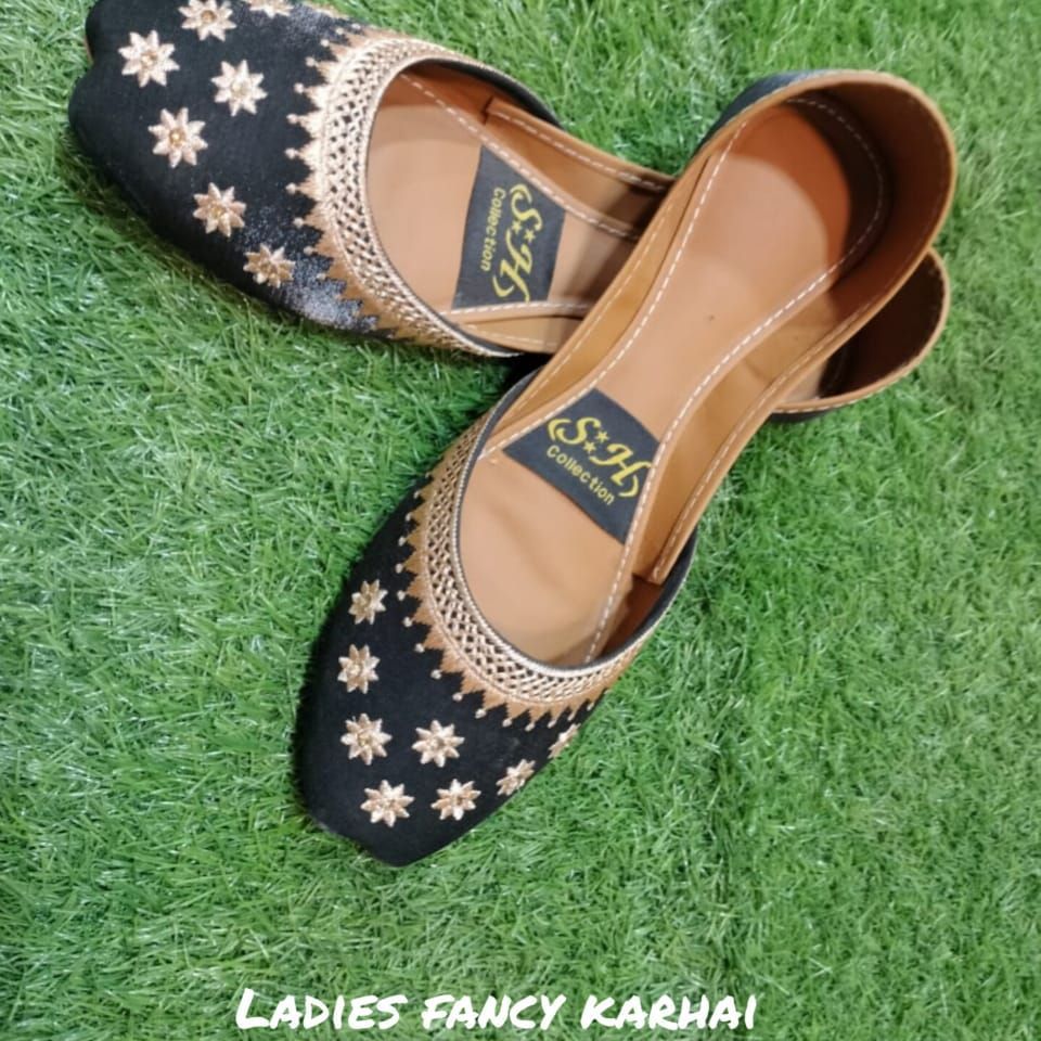 Multani Fancy Khussa for Girls Women – Embroided Khussa