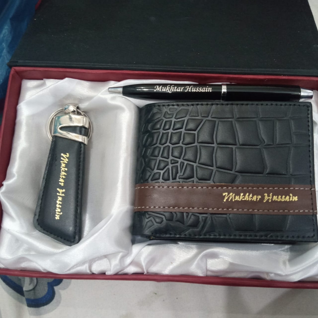 CUSTOMIZE NAME ON WALLET , KEY CHAINS , PEN WITH BOX PACKING (PERFECT GIFT TO SEND YOUR FATHER , HUSBAND , FIANCE OR ANY ONE)