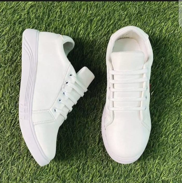 Casual Women's Sneakers - Comfortable Everyday Wear Shoes