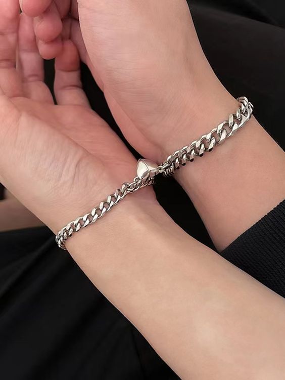 Magnetic Bracelets for Couples I Cute Bracelets I Romantic Original Gift