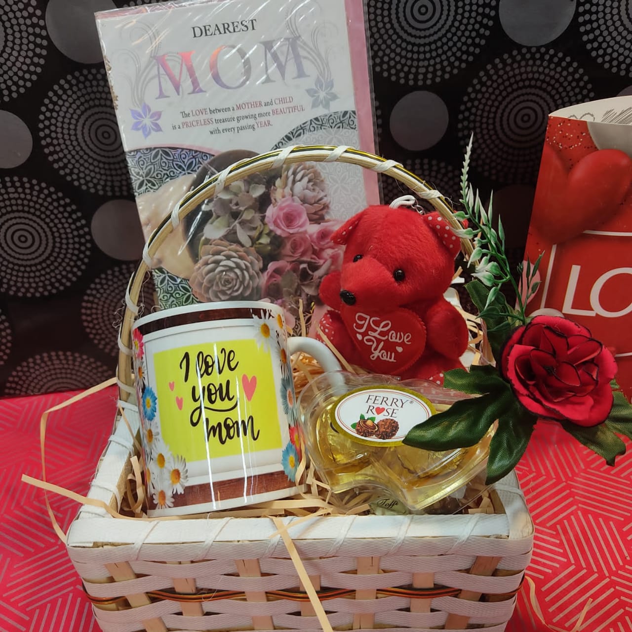 Day Gift Basket What To Buy Mom For Birthday What To Put In 35