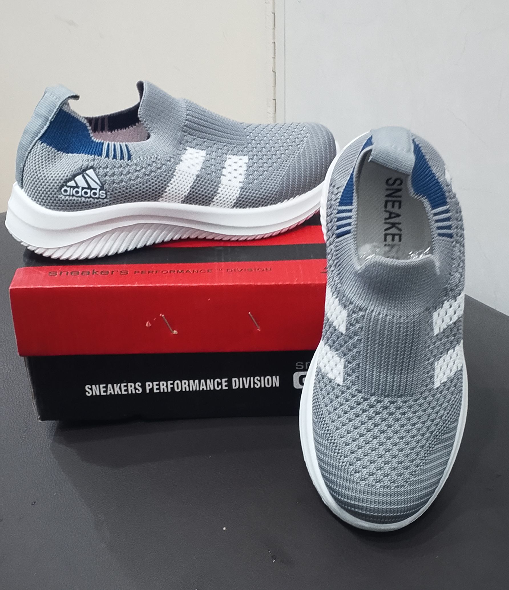 Premium Quality Children's Shoes-Soft Sole, Anti Slip Design/ For Boys and Girls