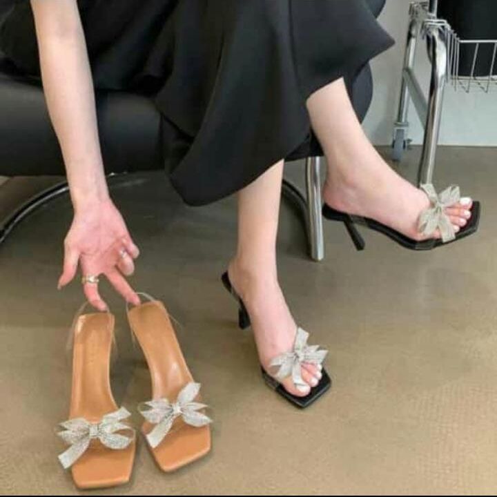 New Trending Most Demanding Stylish Oganza Tie Bowknot Kitten Bridal Heel Pumps For Women