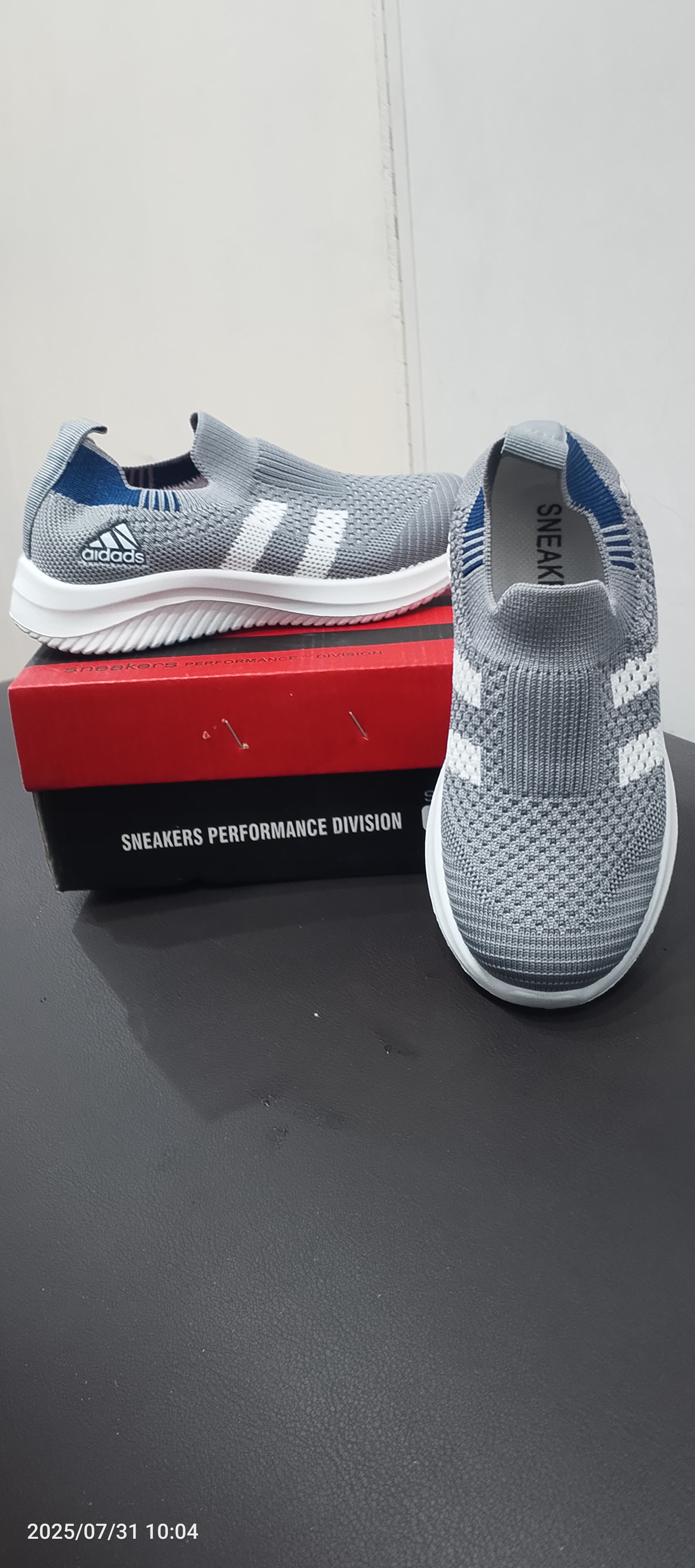 Premium Quality Children's Shoes-Soft Sole, Anti Slip Design/ For Boys and Girls