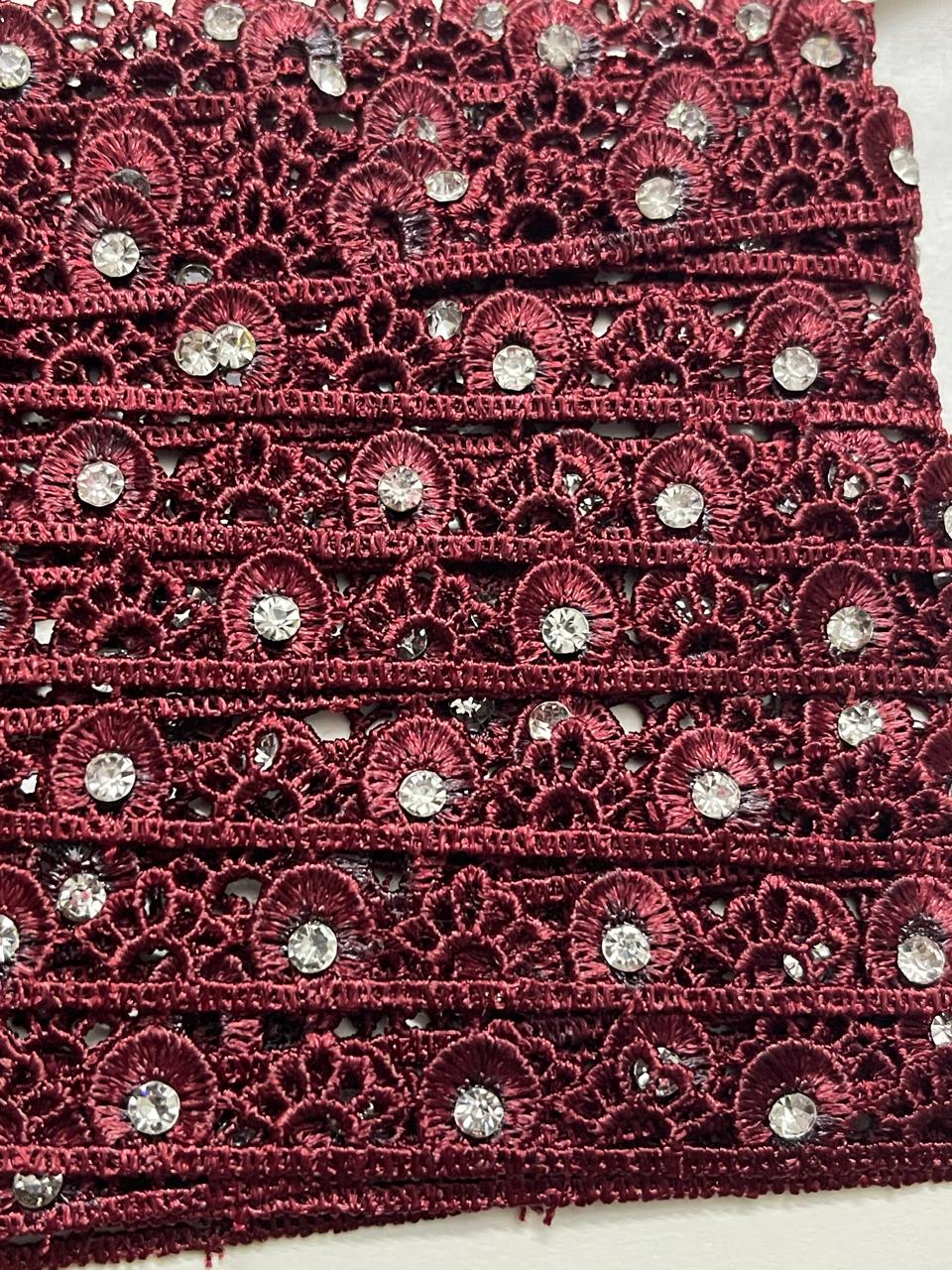 4 Yard /Gaz Beautiful Lace for Women Clothes, Dresses, Frocks etc Good Quality Laces