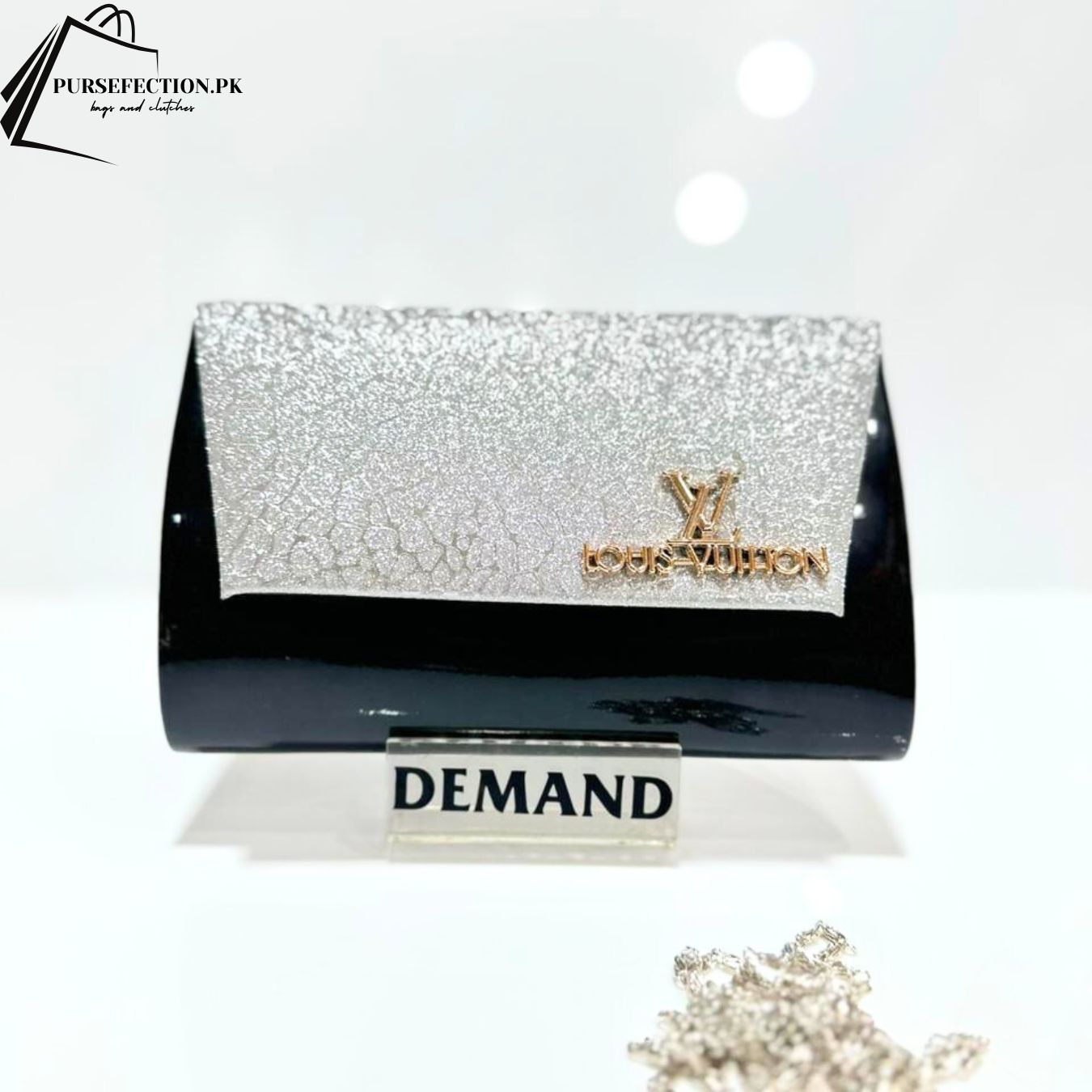 Fancy Flair Hand Clutch