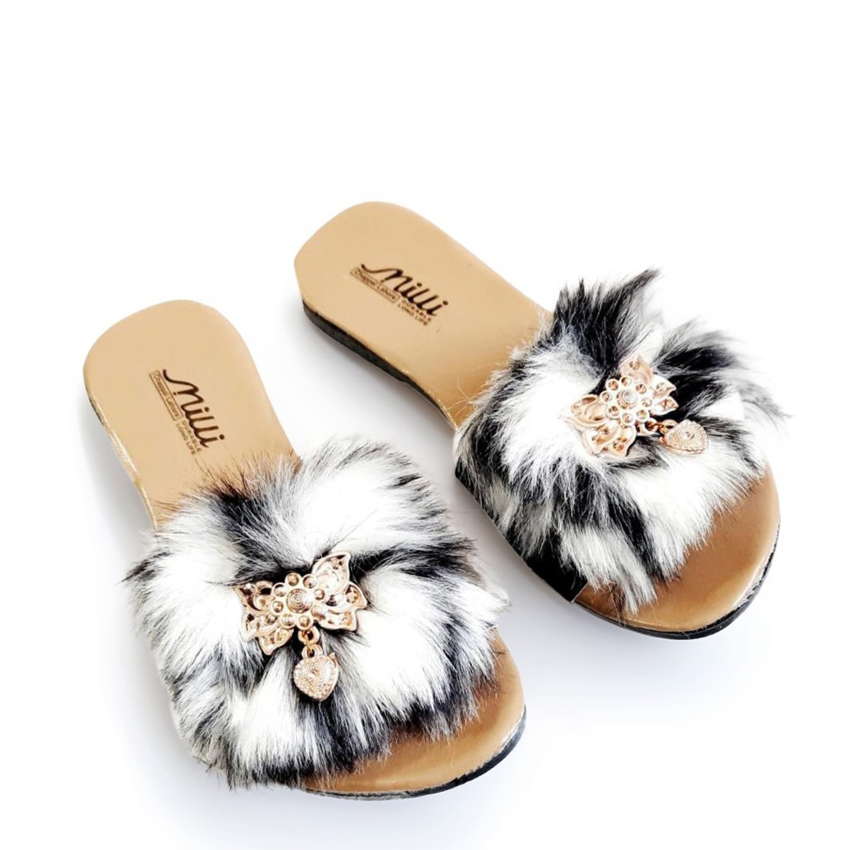 Aneesa Collections 429 Stylish Flat Sandals for Women – Comfortable and Trendy