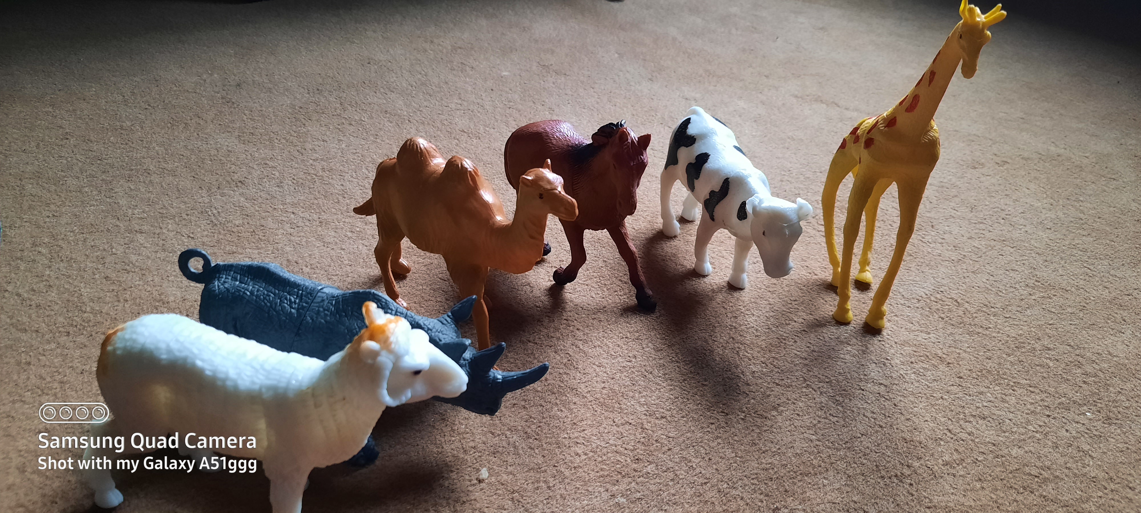 Realistic Farm Animal Toy Collection - Soft Plush Zoo Set with Cow & Goat - Perfect For Imaginative Play & Education - Durable Rubber Animal Set