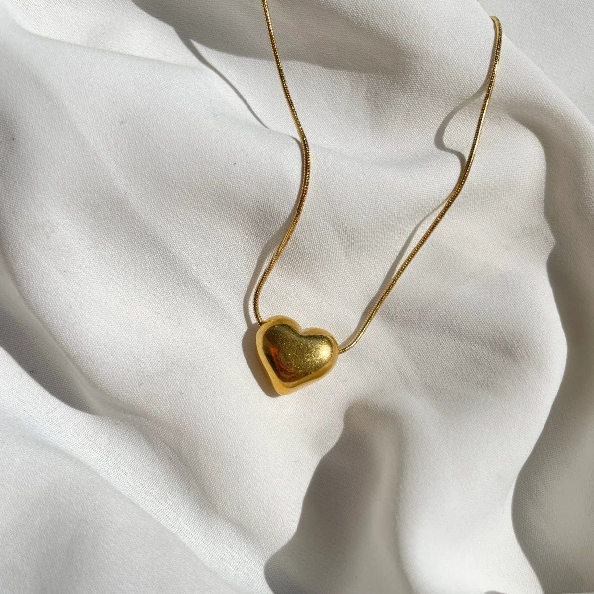 Luxury Gold Heart Pendant Snake Chain Necklace for Women | Stainless Steel | Minimalist Fashion Jewelry
