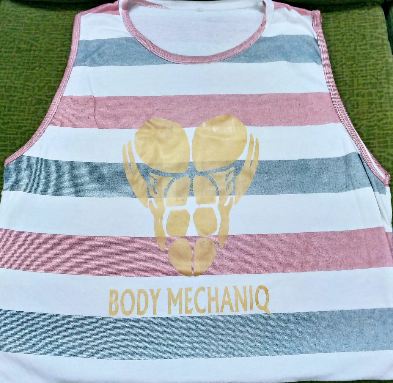 gym tank tops