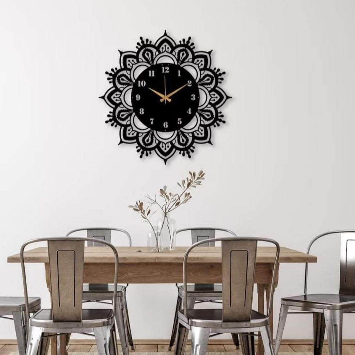 The trending beautifull wooden wall clock Decoration For Home Decor Living Bed Room And Offices And For Gifts