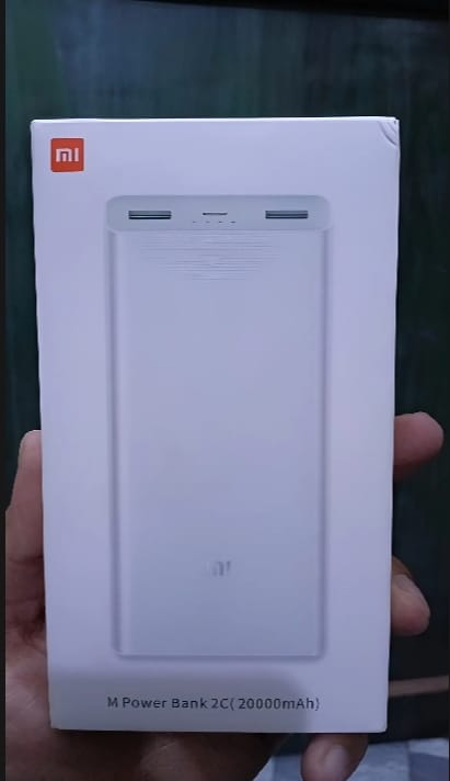 Xiaomi Redmi 20000mAh Portable Power Bank – Fast Charging Battery Pack for All Devices
