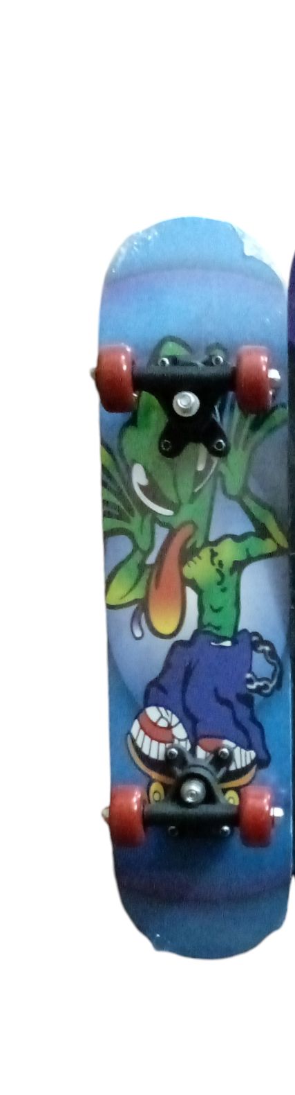 Minhaj Sports Skate board 23inch Medium alien character print