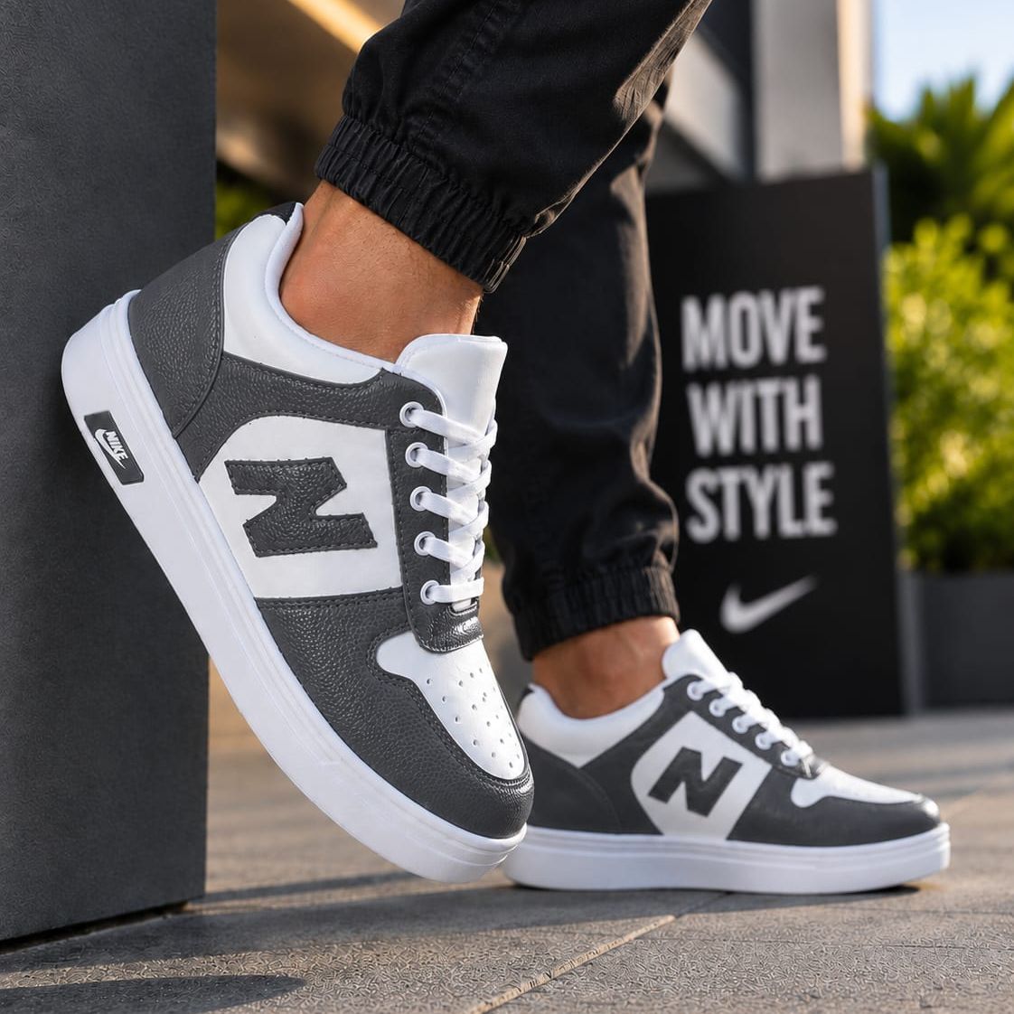 black and white casual sneaker — perfect for both streetwear and everyday use.
