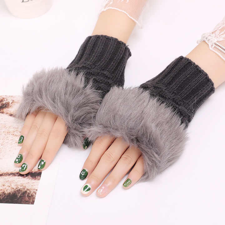 Winter Faux Rabbit Fur Gloves For Women.