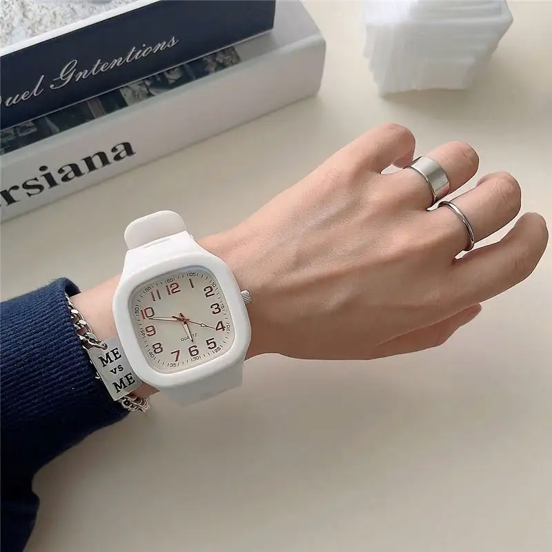 Branded Watch For Men and Boys Latest Design Wrist Watches in Multicolor