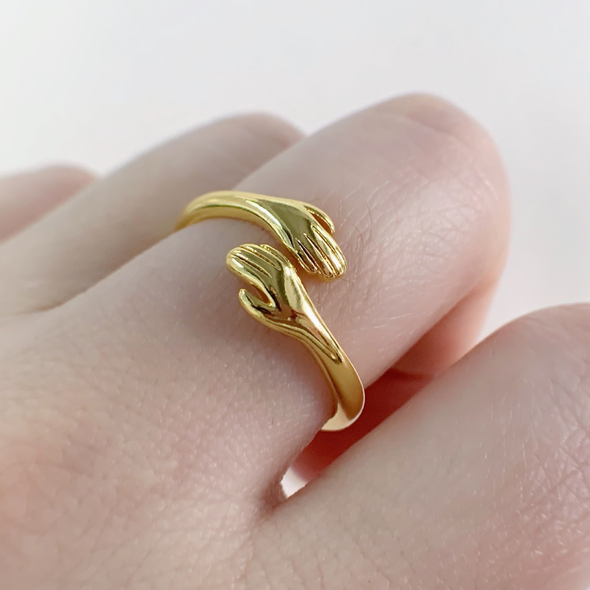 Beautifull Silver/Black/Golden Hug Rings For Girls Wedding Wearing Rings