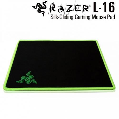 Smartronic™ Mouse Pad For Gaming And Office Non Slip Rubber With Locking Edge Large (26cm X 21cm x 0.2cm)