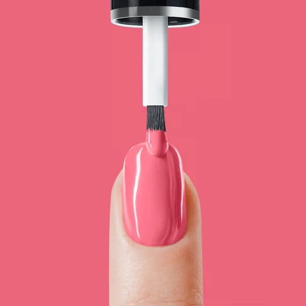OnColour Nail Polish with Shiny colour coverage technology