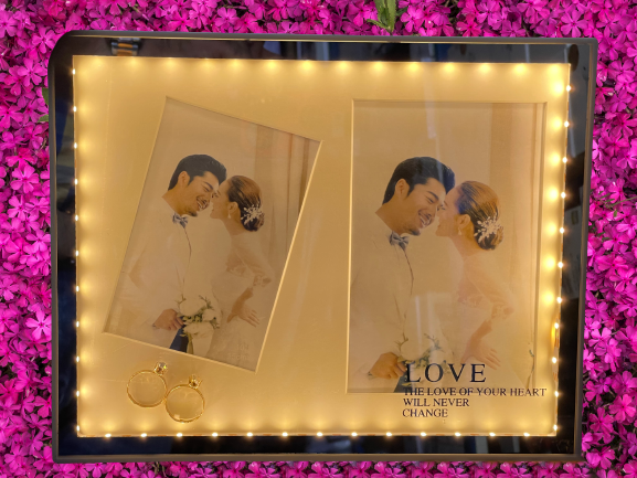fancy 3d frame with ring
