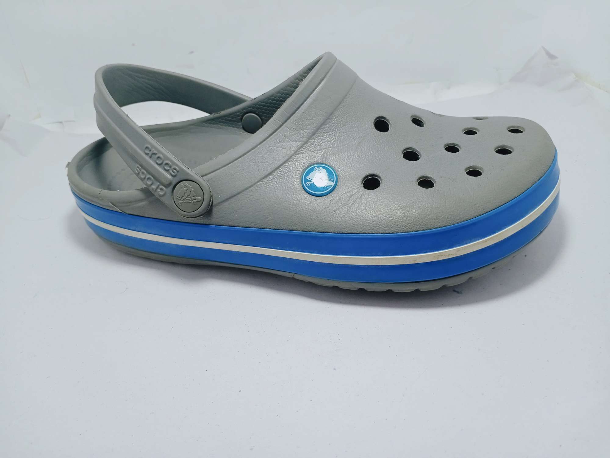 close shoes for girls