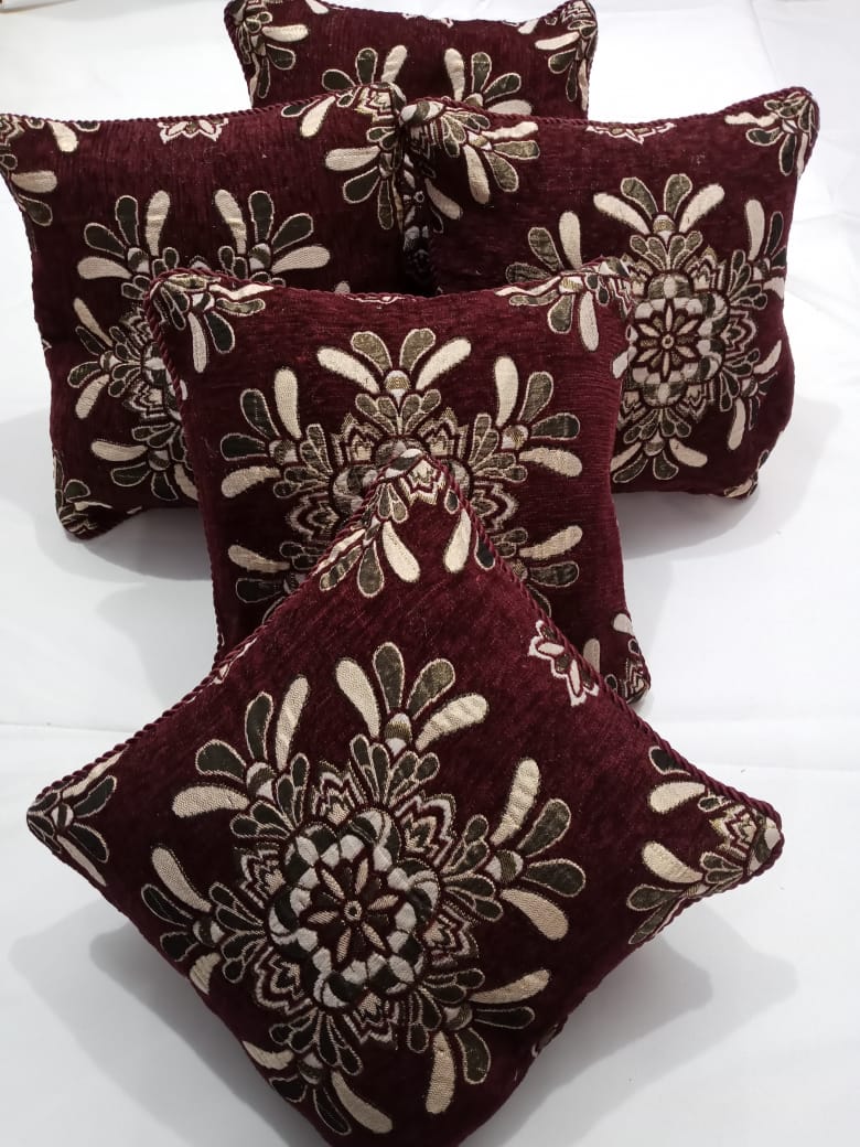 5-Piece Velvet Jacquard Cushion Cover Set Elegant and Durable