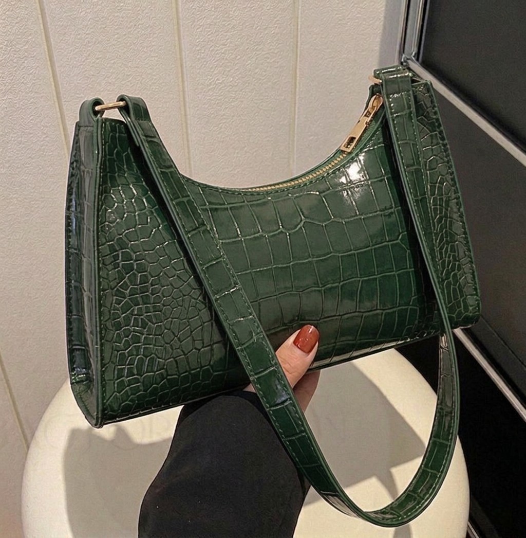 Premium Crocodile Pattern Shoulder Bag For Women - Fashion PU Leather Crocodile Texture Underarm Crescent Handbag - Elegant Girls Crocodile Print Small Shoulder Purse