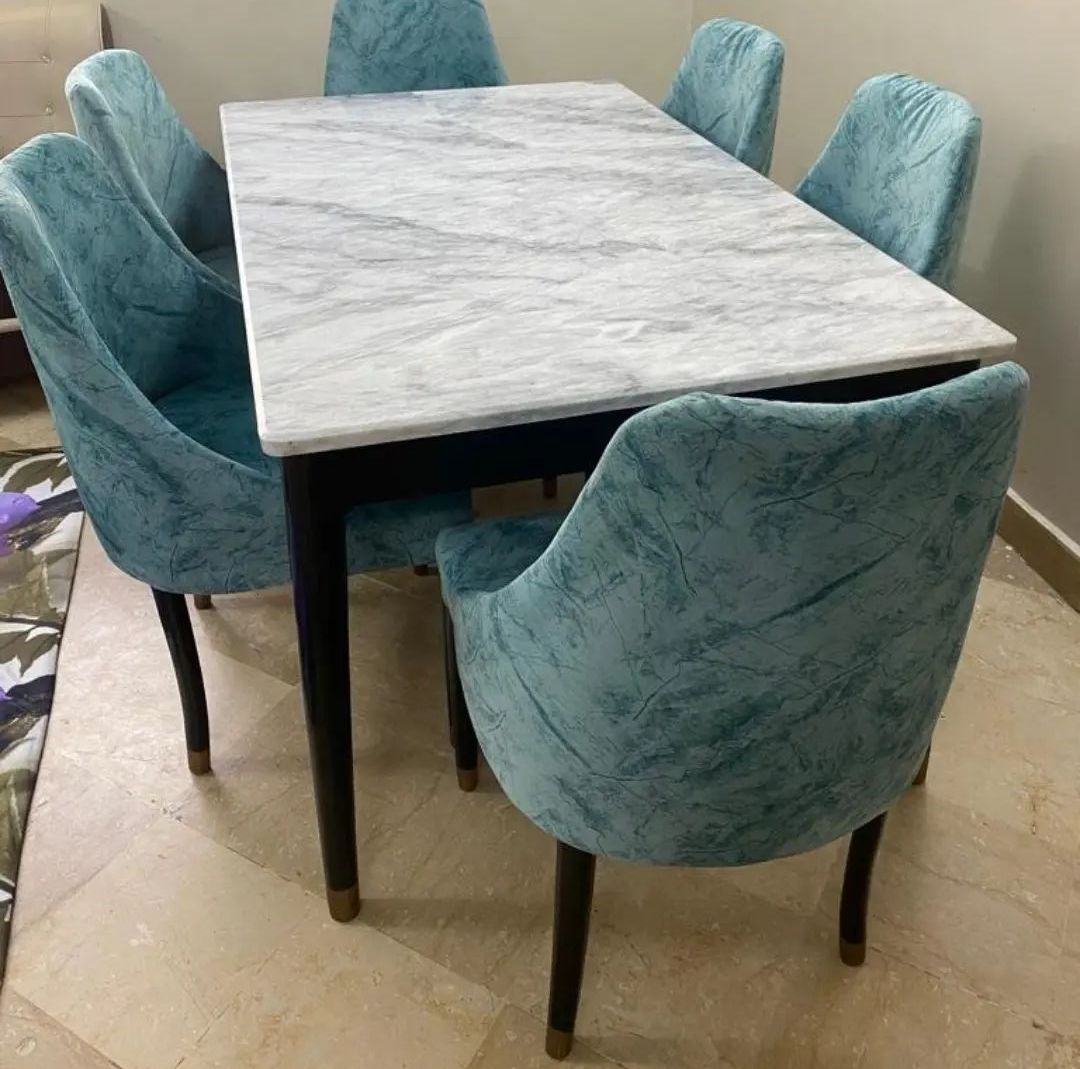 four seater dinig table set, marble top textured dinig table top ...