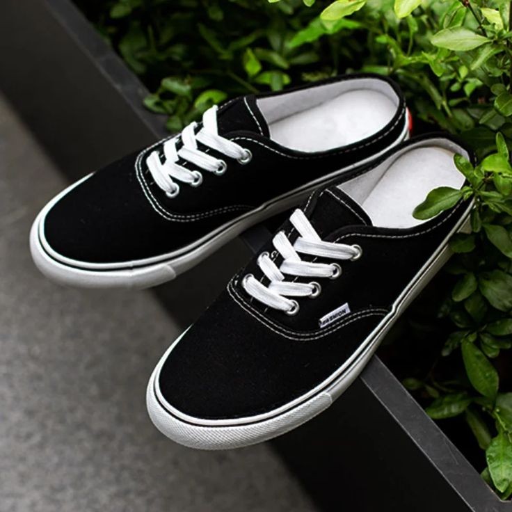 Vans Old Skool Authentic | Best Casual And Partywear Sneakers | Stylish Shoes For Men And Boys