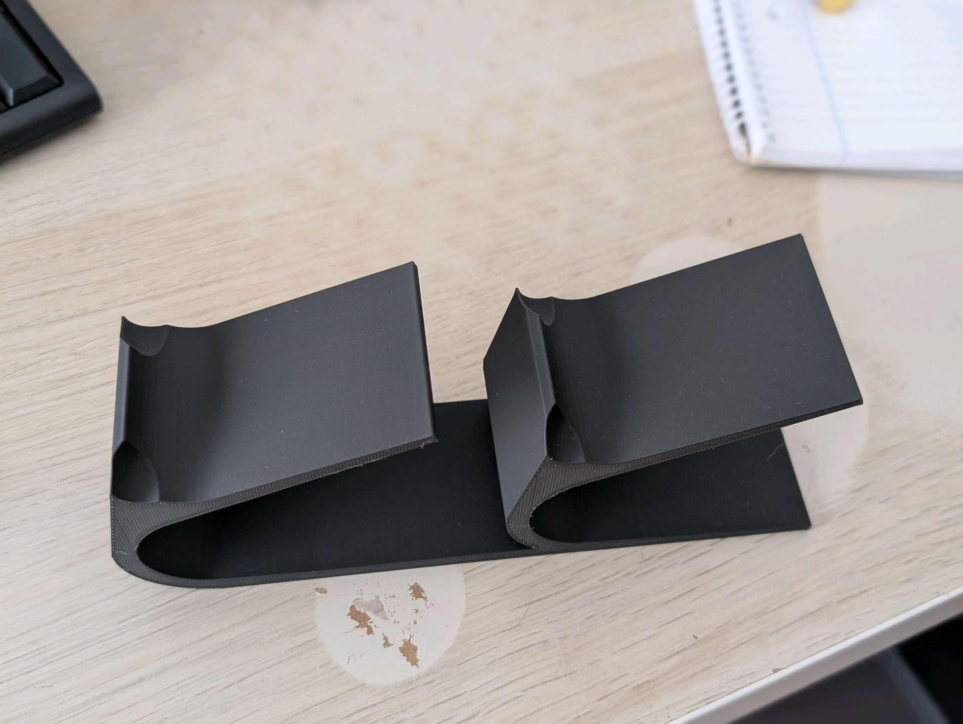 Dual durable Controller Stand for PS4 and PS5 Dual Gamepad Holder Gaming Desk Organizer and Console Accessory Display
