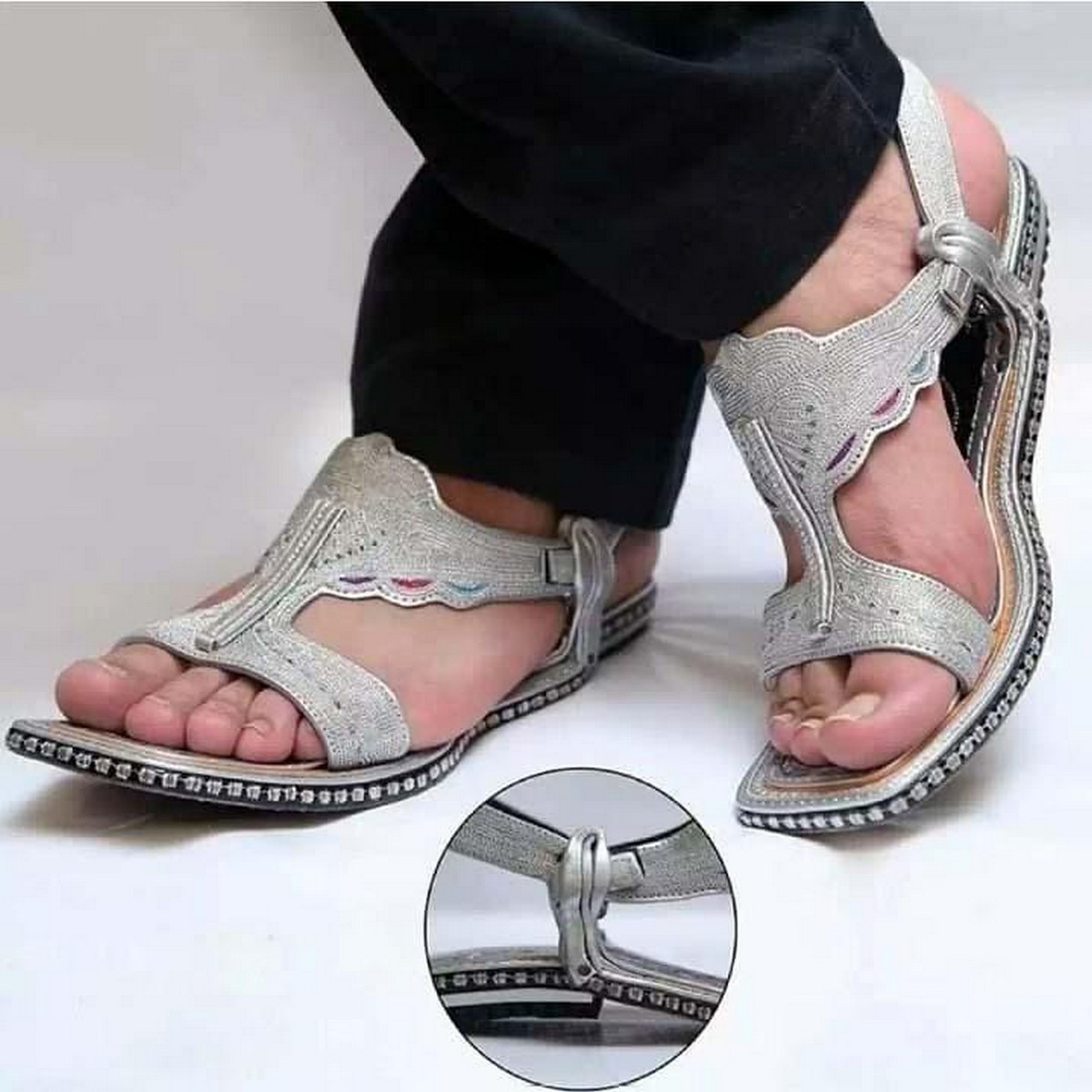 khari chappal