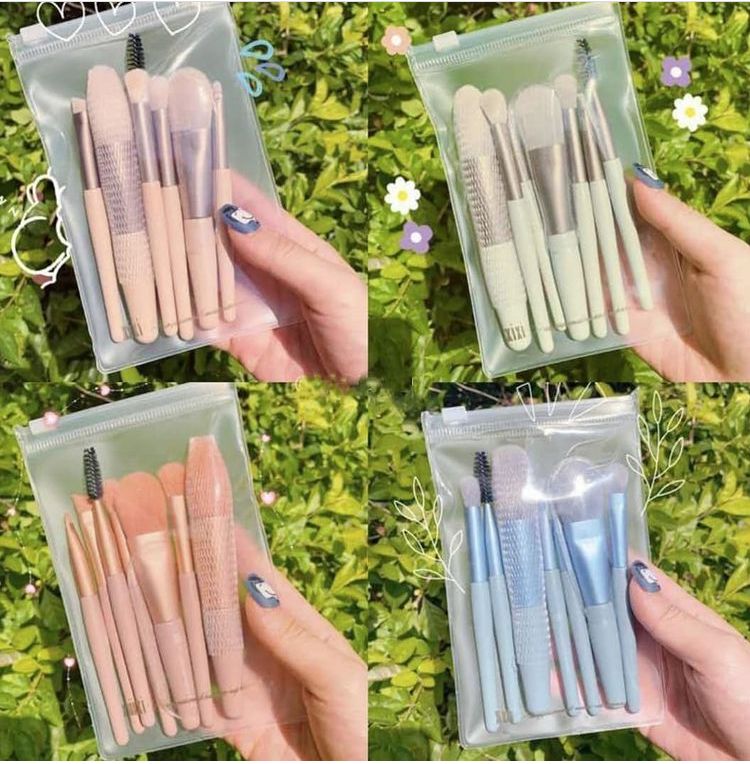 MISS Rose 8 Pcs Makeup Brush Set Random Colors
