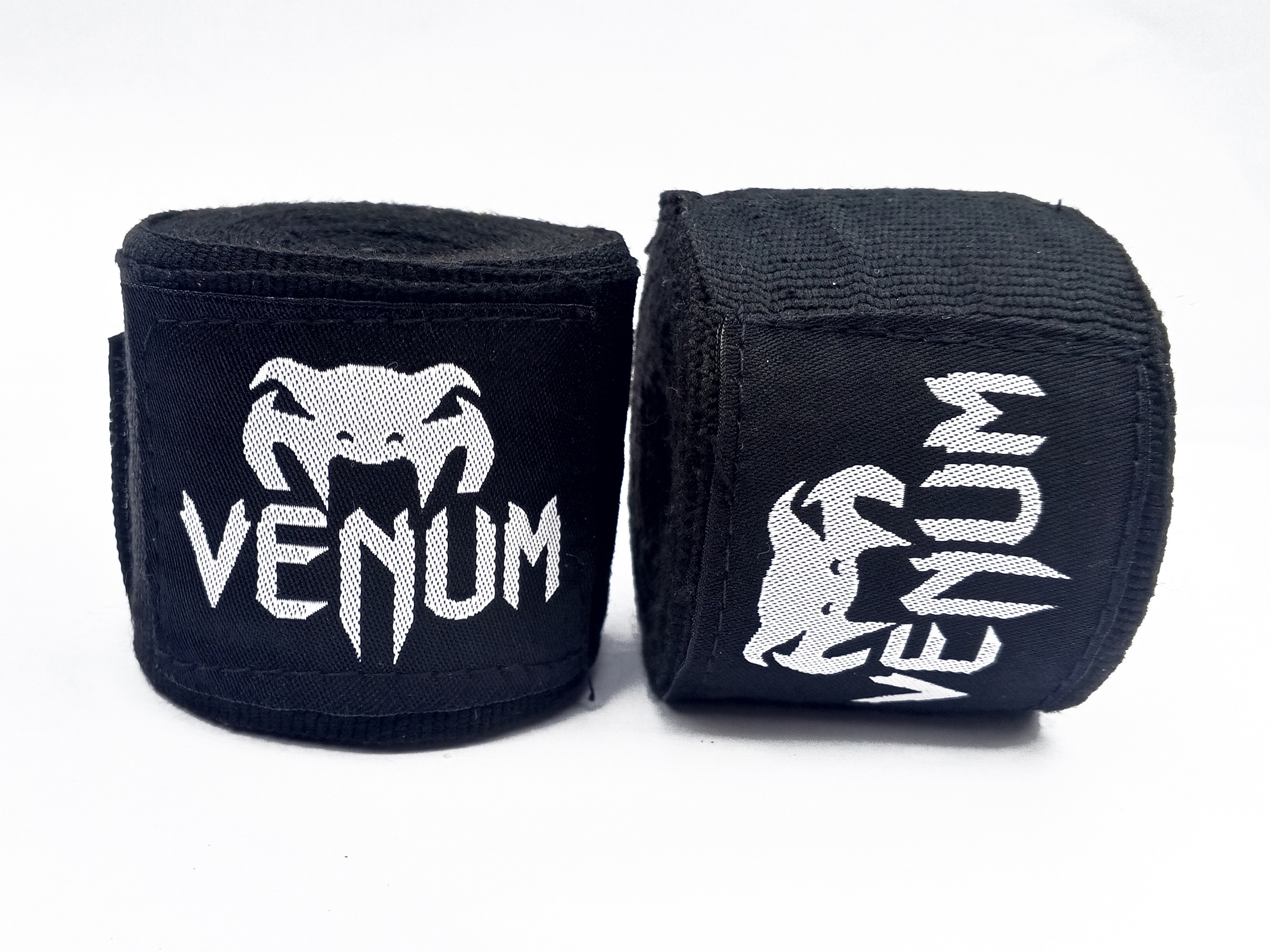 Premium Venum Pair of Hand wraps, 3.5m length Weightlifting , boxing patti, boxing gloves wraps, boxing bandages, writs wraps, Hand Wrap Bandages, Boxing Hand Wraps, Hand Wrist Grip, Wrist Strap, Kickboxing, Karata Martial arts